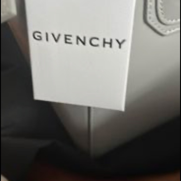 Large size antigota givenchy purse pearl grey - Picture 4 of 6